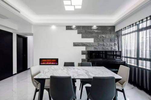Линейный электрокамин Royal Flame Crystal 50 RF в Владимире